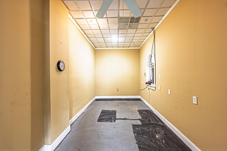 More Photos Of 3401 Winchester Ave, Atlantic City Storefront For Lease