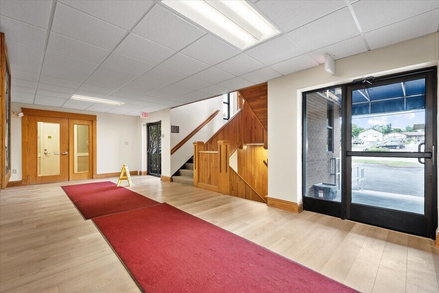 More Photos Of 3578 Brodhead Rd, Monaca Unknown For Lease