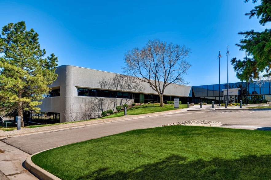 More Photos Of 6912 S Quentin St, Centennial Light Distribution For Lease
