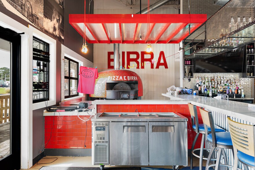 More Photos Of 12849 Ocean Gtwy, Ocean City Restaurant For Sale