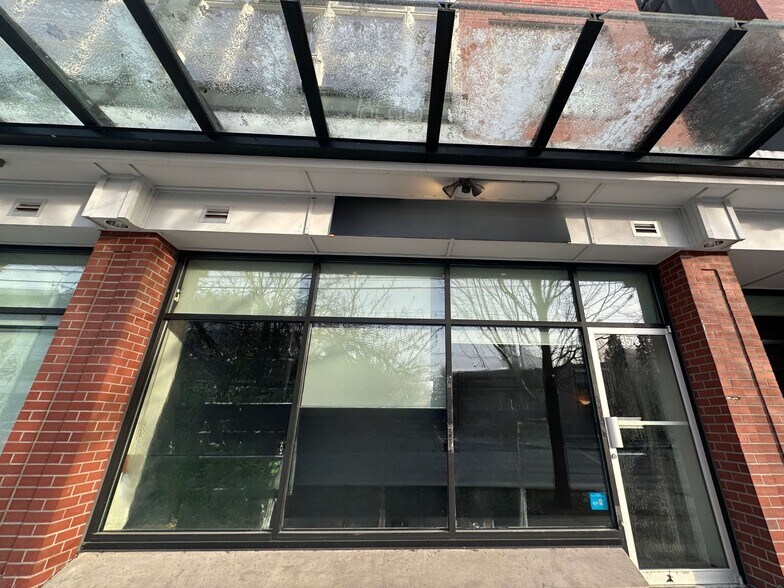More Photos Of 3558-3598 Fraser St, Vancouver Storefront For Sale