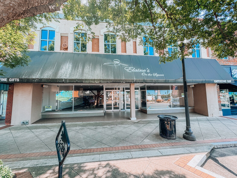 Primary Photo Of 106 Musgrove St, Clinton Storefront Retail Office For Sale