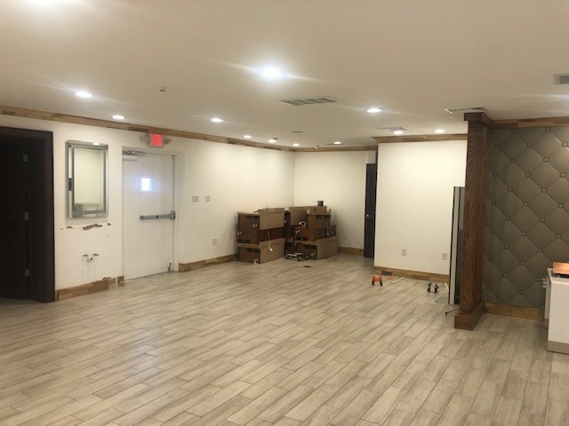 More Photos Of 2280 E 14 Mile Rd, Warren Storefront For Sale