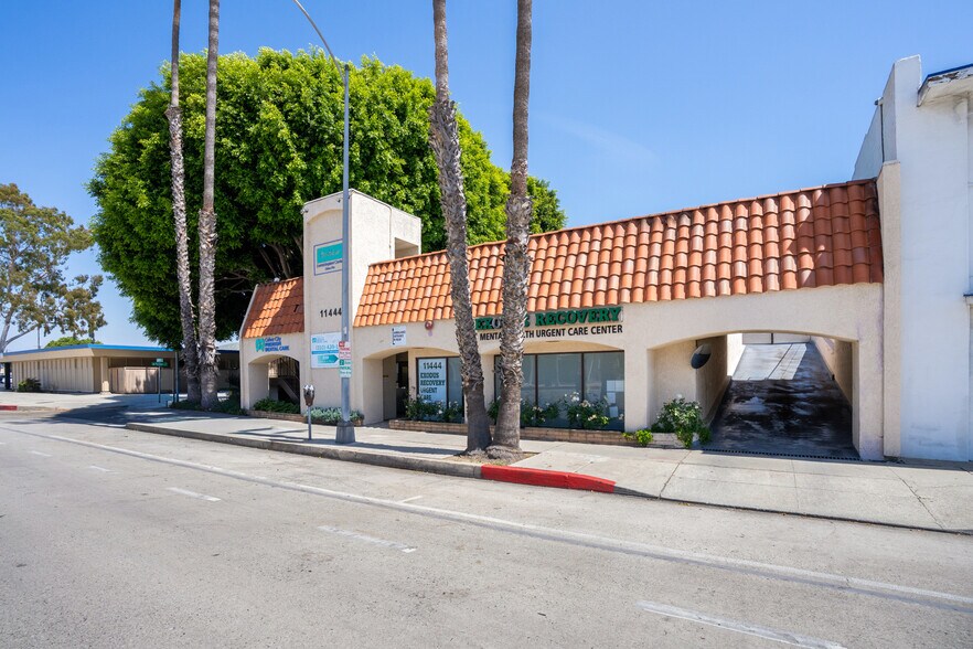 More Photos Of 11444 Washington Blvd, Culver City Medical For Sale