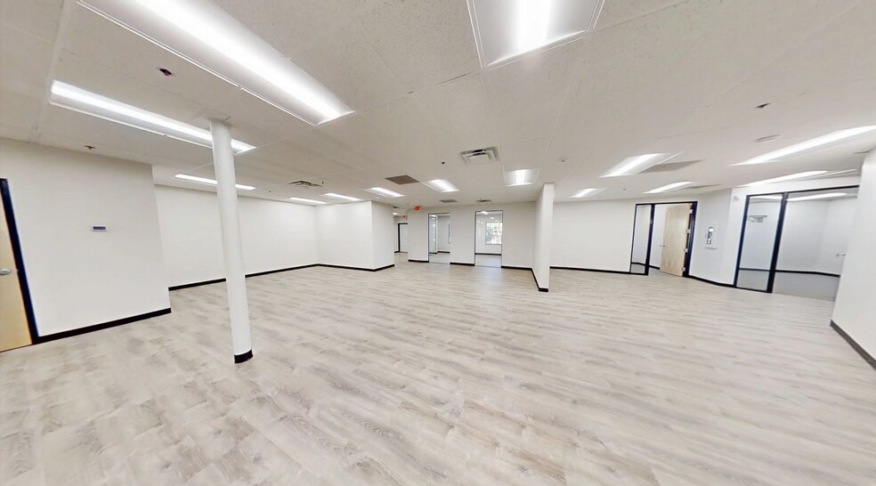 More Photos Of 6613 N Scottsdale Rd, Scottsdale Office For Sale