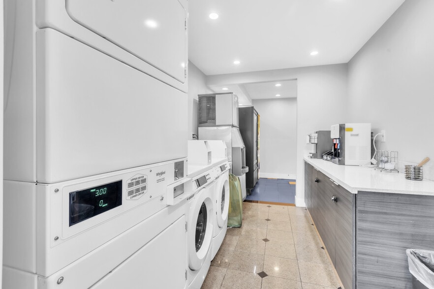 More Photos Of 3999 Alhambra Ave, Martinez Hotel For Sale