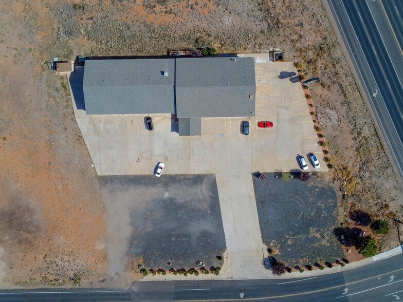 More Photos Of 40 N 2600 W, Hurricane Hotel For Sale