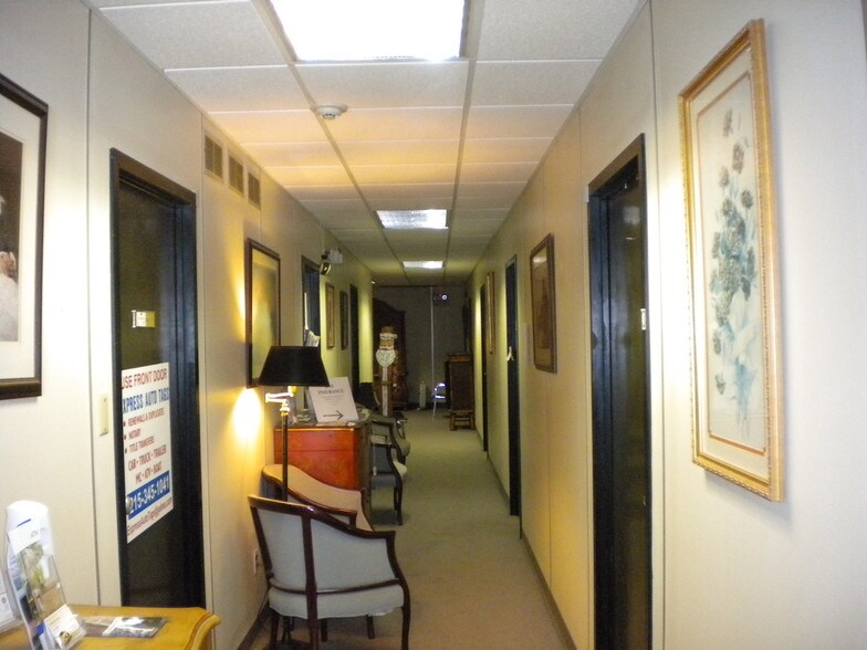 More Photos Of 802-812 N Easton Rd, Doylestown Storefront For Sale