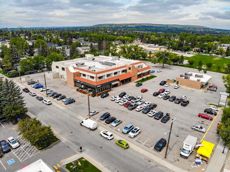 More Photos Of 2411 4th St NW, Calgary Office Residential For Lease