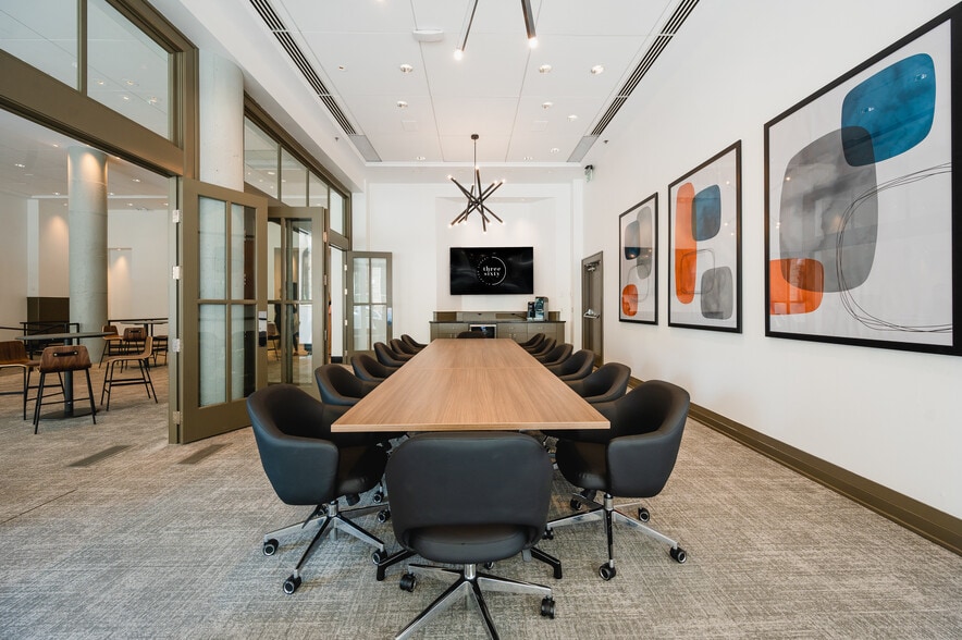 More Photos Of 360 Saint Peter St, Saint Paul Apartments For Lease