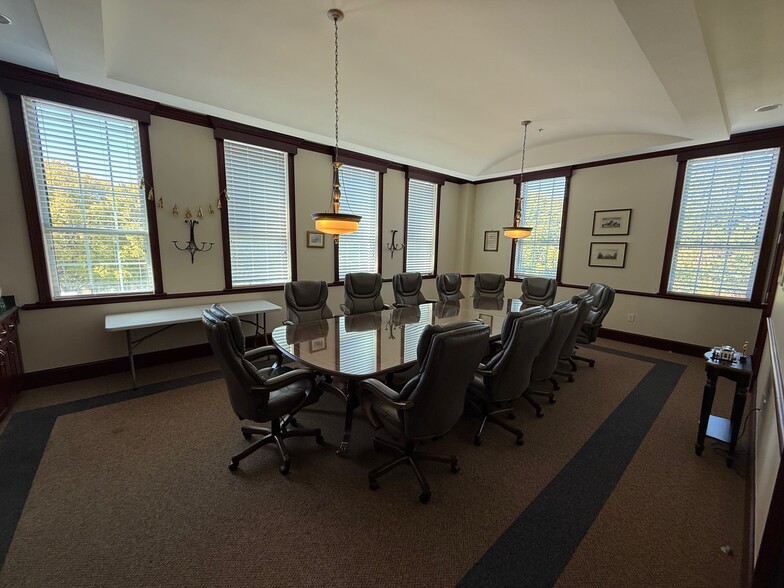 More Photos Of 1888 Old Norcross Rd, Lawrenceville Office For Sale