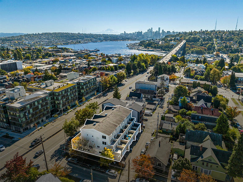More Photos Of 3837-3845 Aurora Ave N, Seattle Apartments For Lease