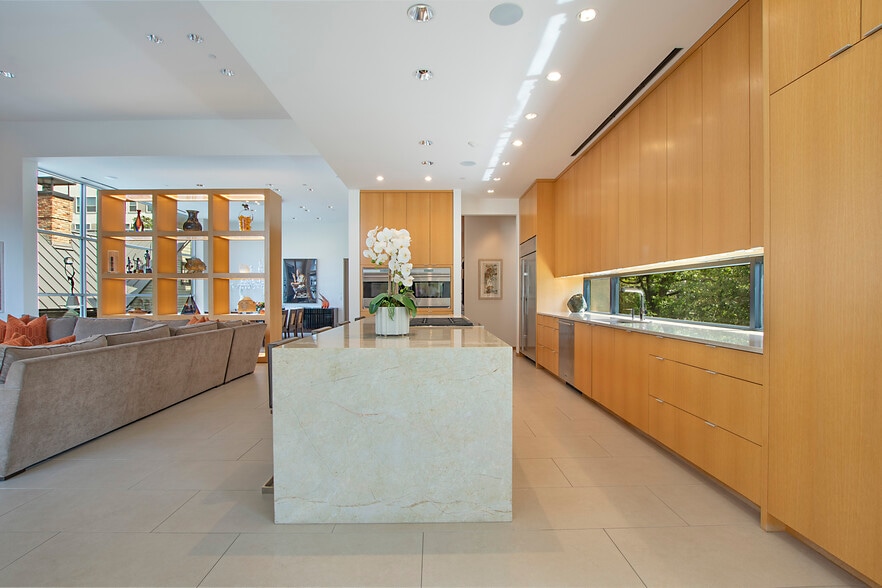 More Photos Of , Dallas Unknown For Sale