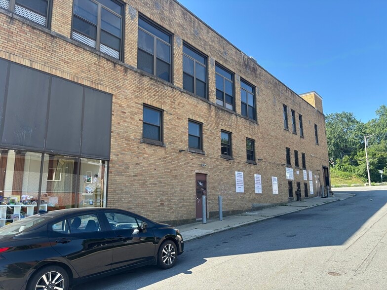 More Photos Of 34 Main Street St, Woonsocket Freestanding For Sale