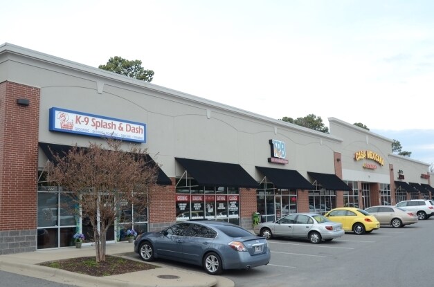 More Photos Of 5311 Highway 5 N, Bryant Freestanding For Lease