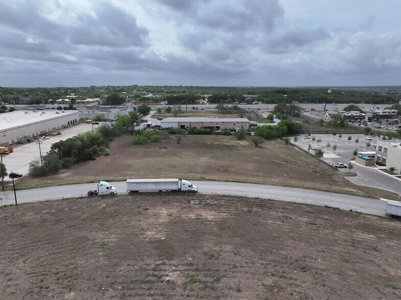 More Photos Of Verde Parkway, Schertz Land For Sale
