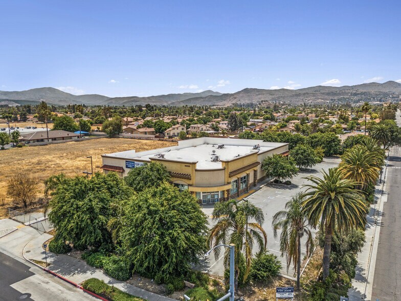More Photos Of 42021 E Florida St, Hemet Drugstore For Sale
