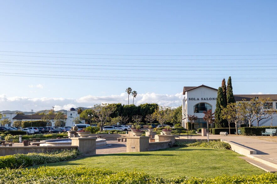 More Photos Of 1746 S Victoria Ave, Ventura Unknown For Lease