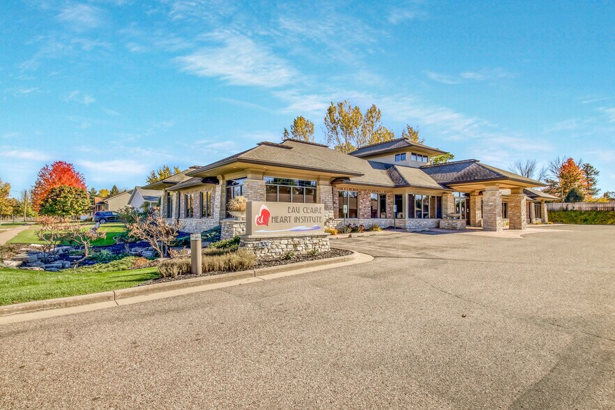 More Photos Of 659 W Hamilton Ave, Eau Claire Medical For Sale
