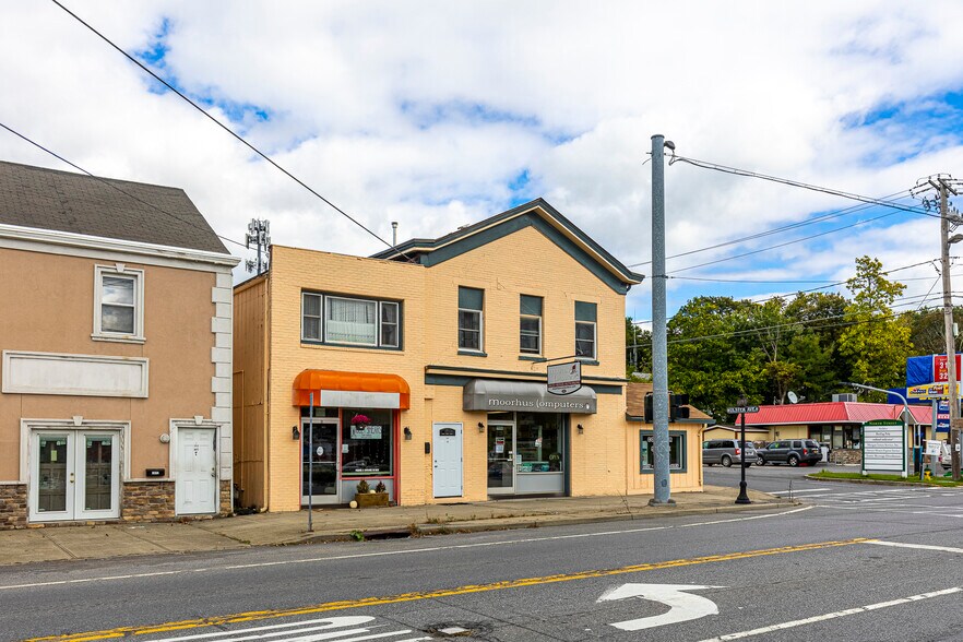 More Photos Of 141 Ulster Ave, Saugerties Storefront Retail Residential For Sale