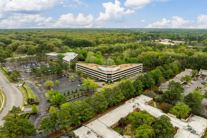 More Photos Of 6055 Primacy Pky, Memphis Office For Lease