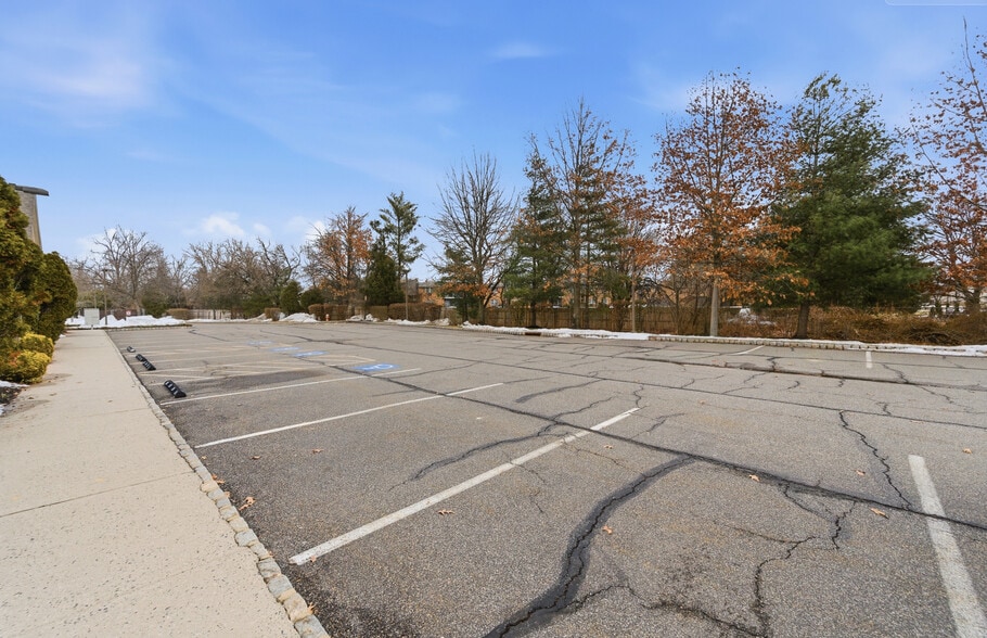 More Photos Of 491 Amwell Rd, Hillsborough Medical For Lease