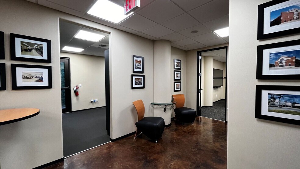 More Photos Of 2503 South Blvd, Houston Office For Sale