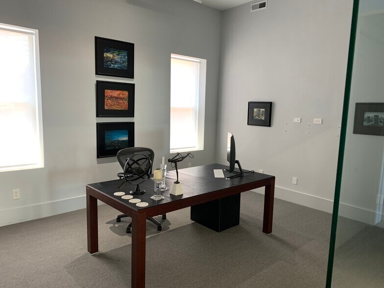 More Photos Of 615 Main St, Cincinnati Loft Creative Space For Lease