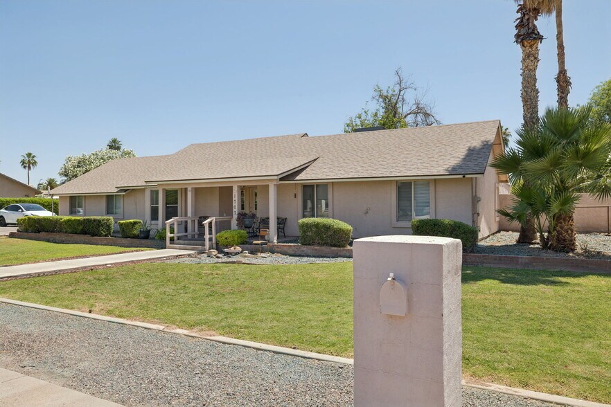 More Photos Of 1707 E Citation Ln, Tempe Assisted Living For Sale