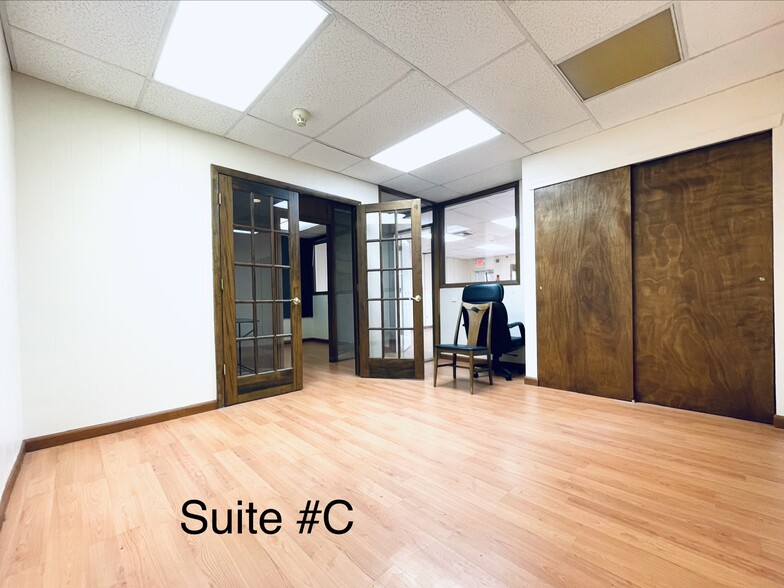 More Photos Of 326 Bustleton Pike, Feasterville Trevose Medical For Lease