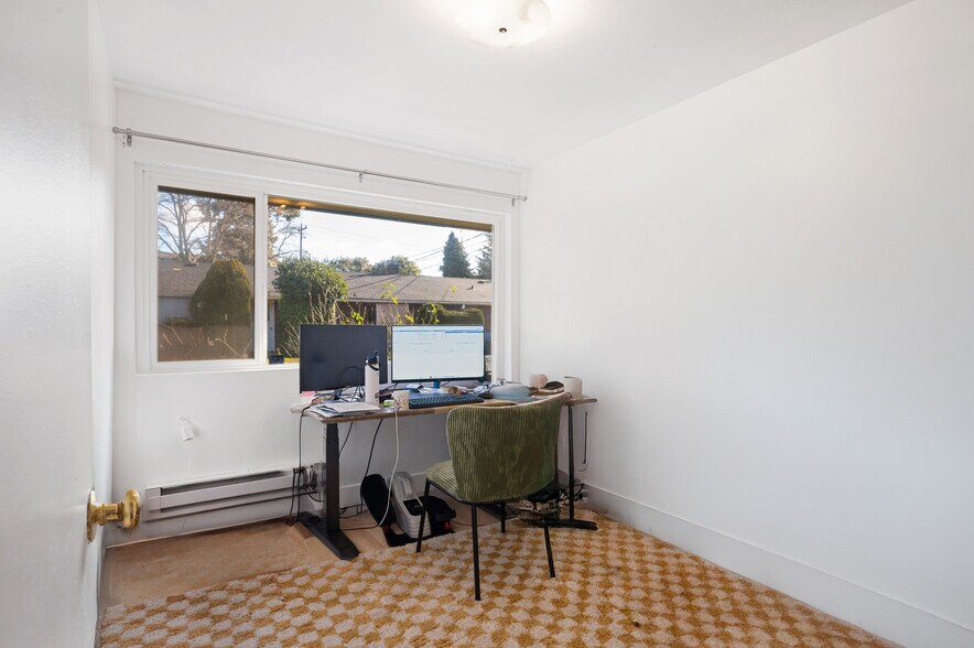 More Photos Of 1014 SW 154th St, Burien Apartments For Sale