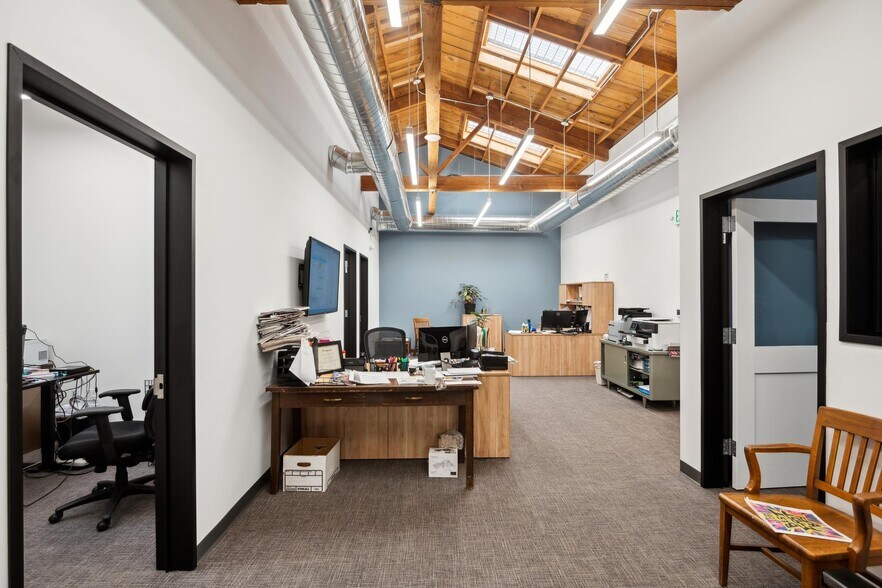 More Photos Of 1000 Calcot Pl, Oakland Warehouse For Sale