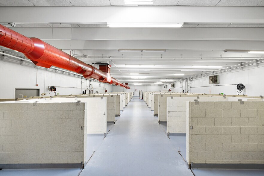 More Photos Of 981 NW Howell Mill Rd, Atlanta Unknown For Lease