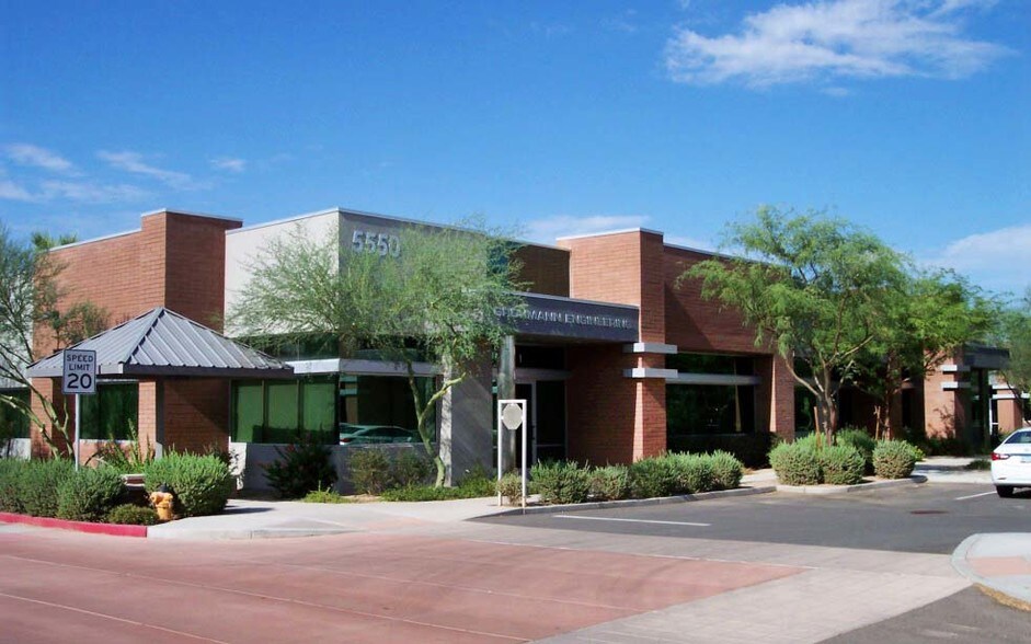 More Photos Of 5500 W Chandler Blvd, Chandler Office For Sale