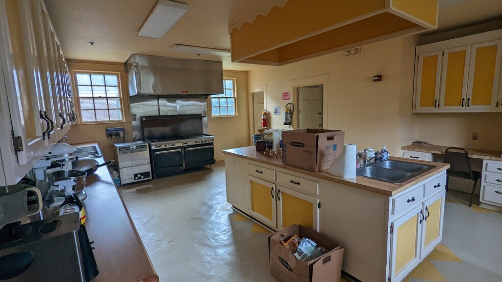 More Photos Of 614 Chaffee St, Talladega Assisted Living For Sale