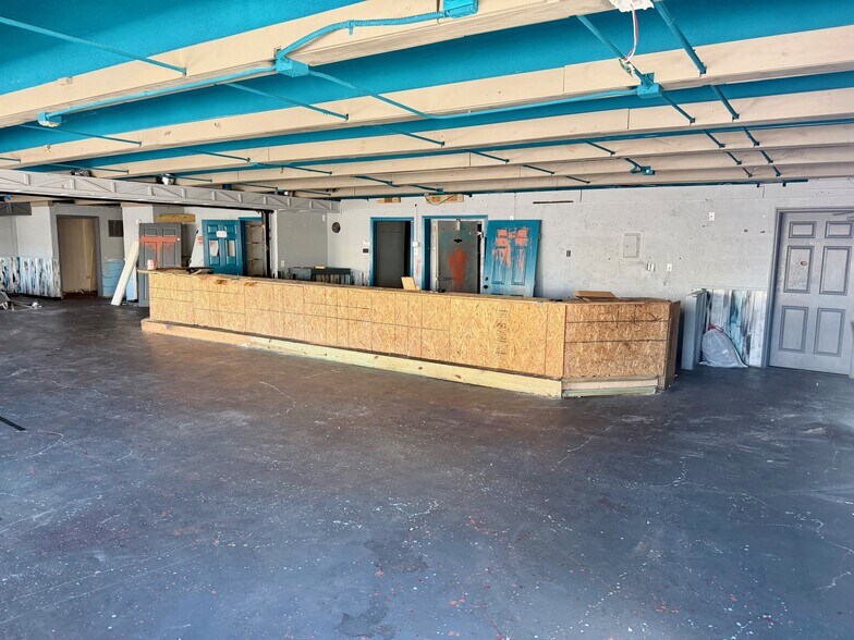 More Photos Of 3400 S Atlantic Ave, Daytona Beach General Retail For Sale