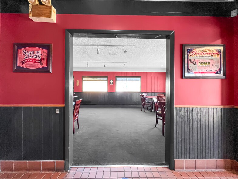 More Photos Of 15371 Highway 13 S, Hurricane Mills General Retail For Sale