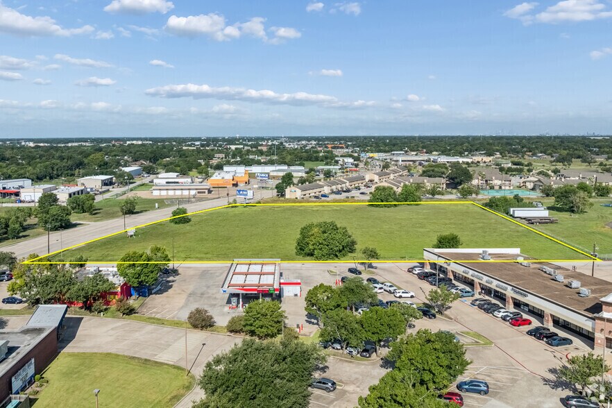 More Photos Of 6507 Spencer Hwy, Pasadena Land For Sale