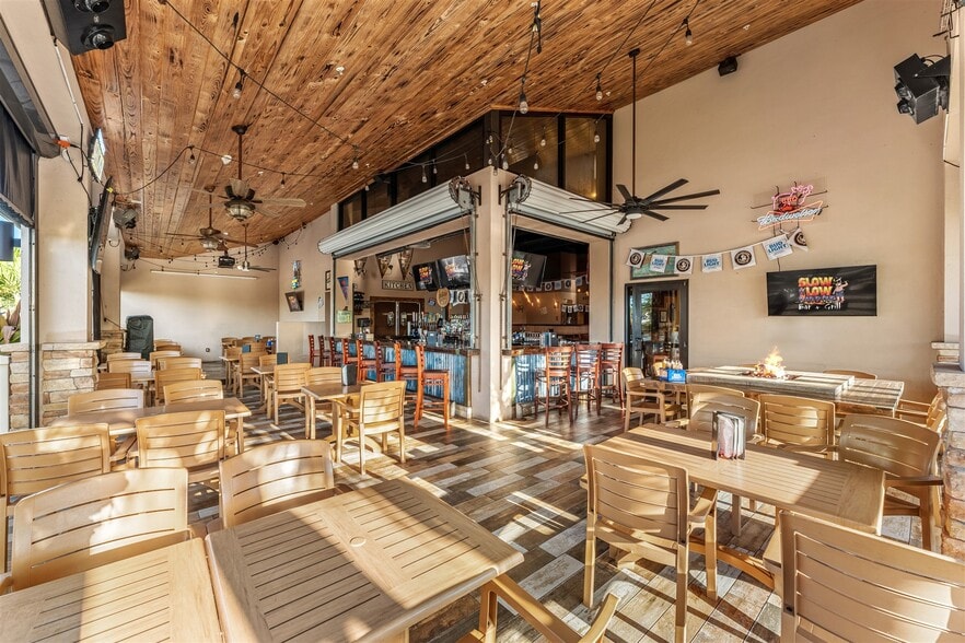 More Photos Of 5490 Stadium Pky, Melbourne Restaurant For Sale