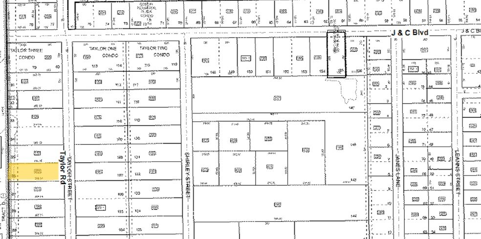 More Photos Of 6215 Taylor Rd, Naples Showroom For Sale