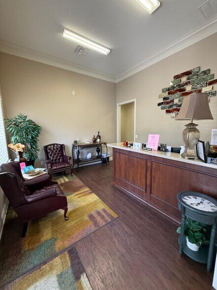 More Photos Of 7076-7078 W Gulf To Lake Hwy, Crystal River Medical For Sale