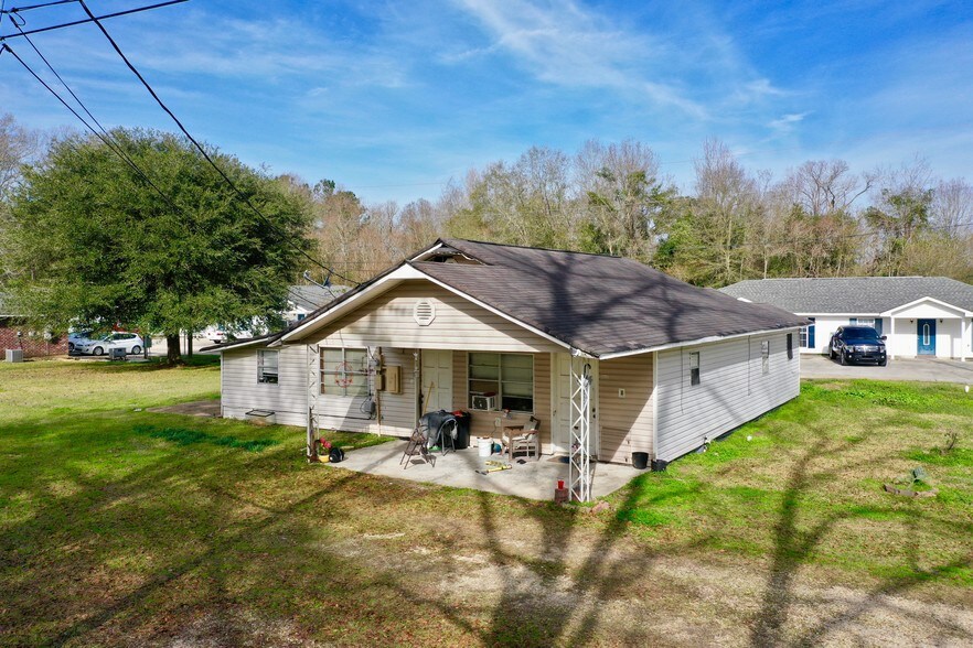 More Photos Of 10486 Terral Dr, Tickfaw Apartments For Sale