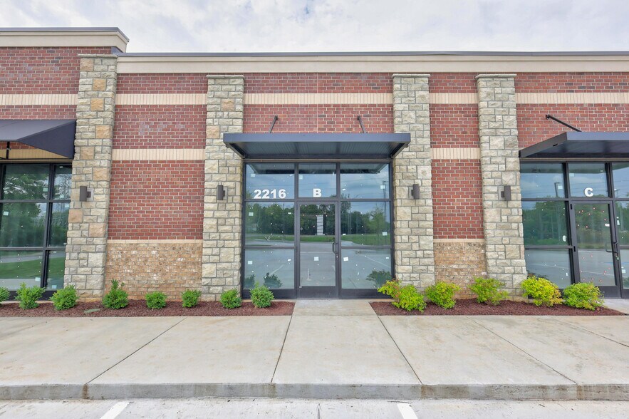 More Photos Of 2216 Dr Martin Luther King Blvd, Murfreesboro Freestanding For Lease