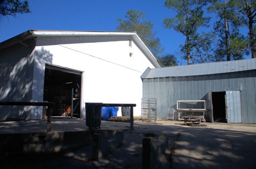 More Photos Of 877 Orange Ave, Tallahassee Warehouse For Sale
