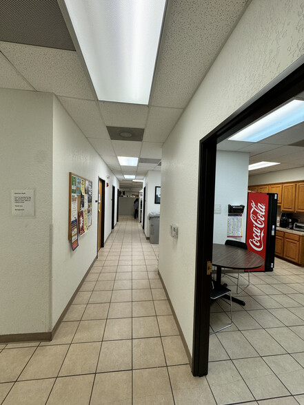 More Photos Of 1060 MacKintosh Dr, Brownsville Office For Sale