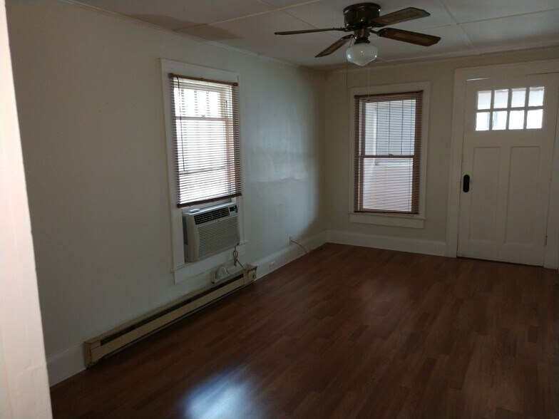 More Photos Of 1131 Broadway, Dunedin Apartments For Sale