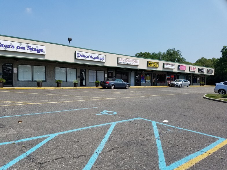 More Photos Of 357-379 Boyle Rd, Selden Restaurant For Lease