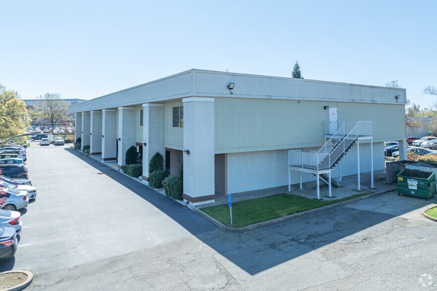 More Photos Of 7880 Alta Valley Dr, Sacramento Medical For Sale