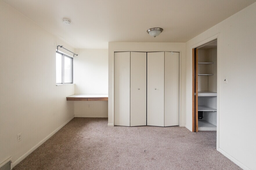 More Photos Of 3553 W Vernor Hwy, Detroit Specialty For Sale