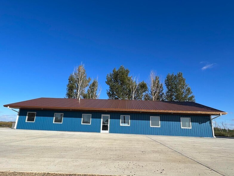 More Photos Of 14096 446th Ave, Waubay General Retail For Sale